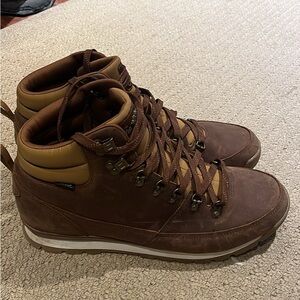 North Face men’s Hiking Boots